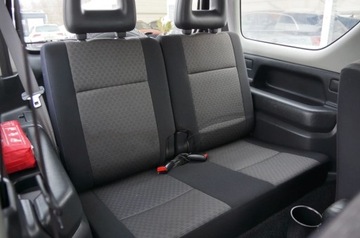 Suzuki Jimny III Standard 1.3 VVT 85KM 2005 Suzuki Jimny 1.3 Benzyna 85 KM, 4x4, Klima, Hak, Maly przebieg, Zarejestro, zdjęcie 23