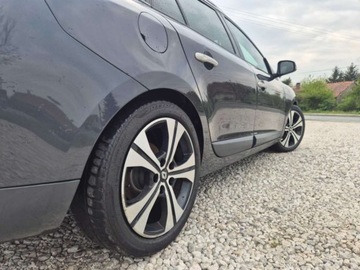 Renault Megane III Grandtour 1.9 dCi 130KM 2011 Renault Megane RENAULT MEGANE III BOSE SKORA ALU NAVI stan bdb 1.9 dci 130, zdjęcie 4