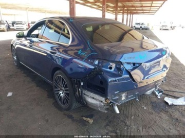 Mercedes Klasa C W206 2025 Mercedes-Benz Klasa C 300 2025 2.0l 2.0 Benzyna 255KM, zdjęcie 3