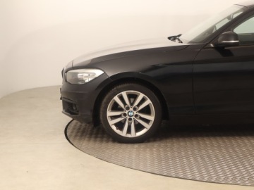 BMW Seria 1 F20-F21 Hatchback 5d Facelifting 2015 118d 150KM 2017 BMW 1 118d, Salon Polska, Automat, Navi, Klima, zdjęcie 14