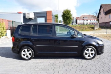 Volkswagen Touran II 2.0 TDI 170KM 2010 Volkswagen Touran 2010 rok, Gwarancja w cenie 2.0 Diesel 170KM, zdjęcie 5