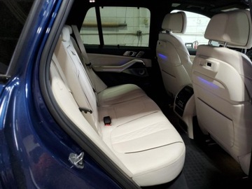 BMW X5 G05 2021 BMW X5 M50i 2021 4.4l 4.4 Benzyna 523KM, zdjęcie 11