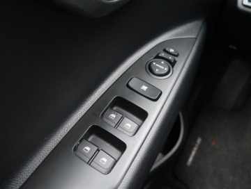 Kia Stonic I Crossover Facelifting 1.0 T-GDI 100KM 2022 Kia Stonic 1.0 T-GDI, Serwis ASO, VAT 23%, Klima, zdjęcie 13