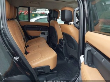 Land Rover Defender IV (L663) 2024 Land Rover Defender 130 P400 S 2024 3.0 Benzyna 395KM, zdjęcie 12