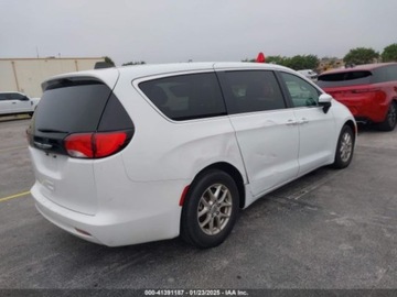 Chrysler Voyager V 2022 Chrysler Voyager LX 2022 3.6l 3.6 Benzyna 287KM, zdjęcie 5