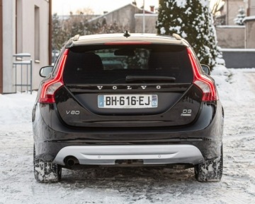 Volvo V60 I Kombi 2.0 D3 163KM 2012 Volvo V60 R-Design 2.0d D4 163KM 5cylinów Manual, zdjęcie 14