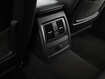 BMW Seria 3 F30-F31-F34 Limuzyna Facelifting 2.0 318d 150KM 2017 BMW 318 2.0d GT Luxury Line Panorama Navi Tempomat, zdjęcie 36