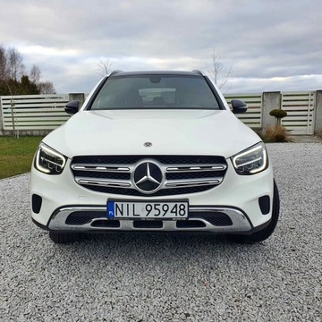 Mercedes GLC C253 2020 Mercedes GLC 2.0 benzyna 258KM 4X4 2020r