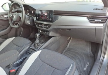 Skoda Scala Hatchback 1.5 TSI 150KM 2023 Skoda Scala Virtual Cockpit Comfort Style Grzana SzybaFotele ACC DSG 1,5TS, zdjęcie 9