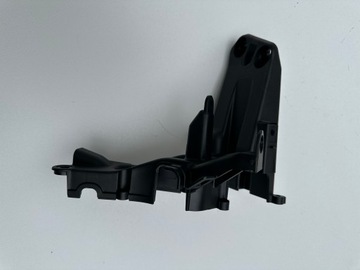 Aprilia RSV4 1100 рамка правой фары НОВИНКА 2021+