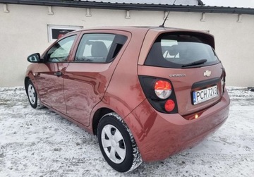 Chevrolet Aveo T300 Hatchback 5d 1.2 70KM 2011 Chevrolet Aveo Sliczny 1.2 Benzyna BOGATA WERSJA Salon Polska NISKI PRZEBI, zdjęcie 1