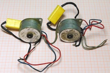 Двигатель 24 В, 50 Гц, редуктор 250 об/мин [0A6]3