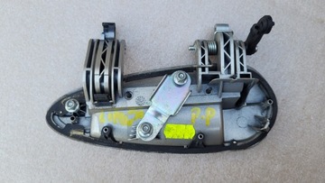 FIAT LINEA KLIKA DVEŘE PRAVÝ PŘEDNÍ 261