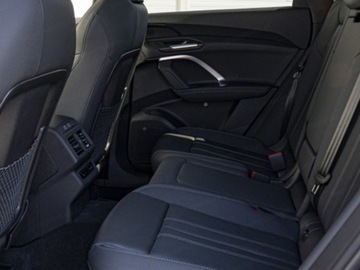 Audi Q5 II SUV Facelifting 2.0 40 TDI 204KM 2025 AUDI Q5 TDI quattro S line Suv 2.0 204KM 2025, zdjęcie 15