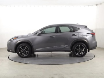Lexus NX I SUV 300h 197KM 2015 Lexus NX 300h, Salon Polska, Serwis ASO, 4X4, zdjęcie 2