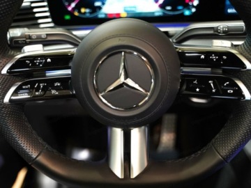 Mercedes GLE V167 SUV Facelifting 3.0 450d 367KM 2026 MERCEDES-BENZ GLE 450 d 4-Matic AMG Line 3.0 (367KM) 2026, zdjęcie 16