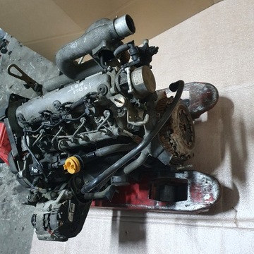 RENAULT MEGANE LAGUNA SCENIC F8T ДИЗЕЛЬНЫЙ ДВИГАТЕЛЬ