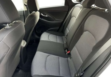 Hyundai i30 III 2023 Hyundai i30 1.5 T-GDI 48V 160KM mHEV Salon PL Modern 1.5 Hybryda 160KM, zdjęcie 10