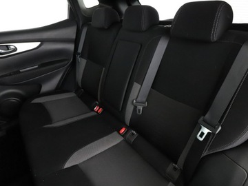 Nissan Qashqai II Crossover 1.2 DIG-T 115KM 2017 Nissan Qashqai Navi Kamera cofania Klimatyzacja, zdjęcie 16
