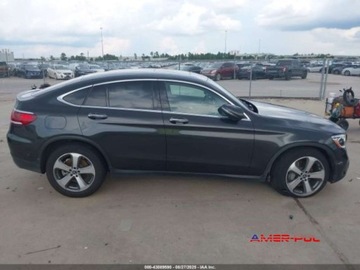 Mercedes GLC C254/X254 2023 Mercedes-Benz GLC 2023 r., 2,0L GLC 300 COUPE 4MATIC 2.0 Benzyna 255KM, zdjęcie 5