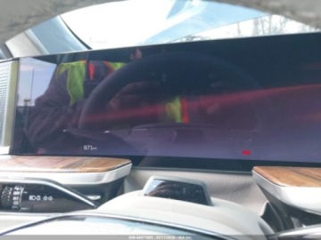 Cadillac Escalade III 2026 Cadillac Escalade Platinum Sport 2026 6.2 Benzyna 420KM, zdjęcie 11