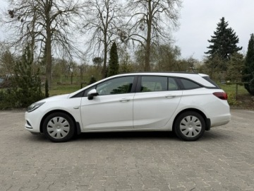 Opel Astra K Sports Tourer 1.6 CDTI 95KM 2017 Opel Astra Sports Tourer | Serwis | Nowe, zdjęcie 15