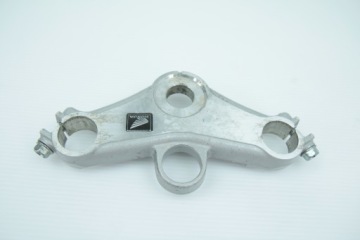 ВЕРХНЯЯ ПОЛКА HONDA CBR 125 JC34 04-07