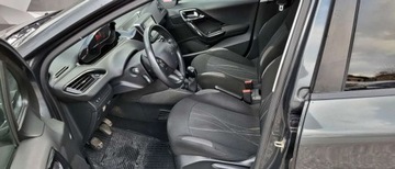Peugeot 208 I Hatchback 3d 1.4 VTI 95KM 2014 Peugeot 208 1.4 95 KM bezwypadkowy Zarejestrowany Gwarancja GAZ 1.4 95KM, zdjęcie 16