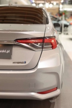 Toyota Corolla XII Sedan 1.8 Hybrid 122KM 2022 Toyota Corolla 1.8 Hybrid Comfort Gwarancja 1.8 Hybryda 122KM, zdjęcie 21