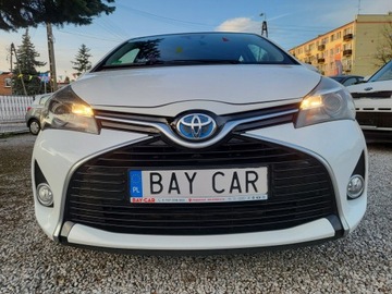 Toyota Yaris III Hatchback 5d Facelifting Hybrid 100KM 2016 Toyota Yaris 1.5 Hybrid 100% Org Przebieg 132 Tyś, zdjęcie 2