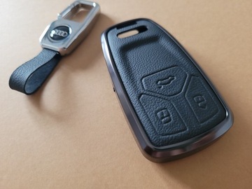 Ключница для Audi, черная.