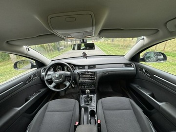 Skoda Superb II Sedan 1.8 TSI 160KM 2011 Škoda Superb Skoda Superb 1.8 TSI Elegance 160, zdjęcie 31