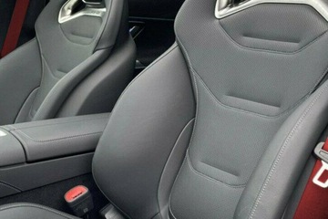 Mercedes Klasa E W214 2025 MERCEDES-BENZ E Klasa AMG 53 4Matic+ 3.0 (612KM) 2025, zdjęcie 5