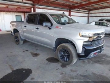 Chevrolet Silverado II 2021 Chevrolet Silverado 1500 4wd Short Bed Lt Trail Boss 2021 5.3 Benzyna 355KM, zdjęcie 6