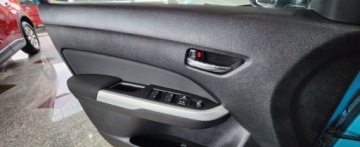 Suzuki Vitara III SUV 1.6 VVT 120KM 2015 Suzuki Vitara 1.6 benzyna 4x4 Kamera Ledy Bardzo ladny stan 1.6 Benzyna, zdjęcie 26