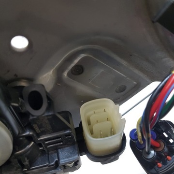 EL. MECHANIZMUS OKNO PRAVÝ PŘEDNÍ MITSUBISHI GRANDIS