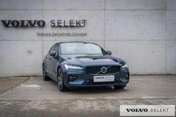Volvo S60 III Sedan Facelifting 2.0 B5 250KM 2024 Volvo S60 B5 Ultimate Dark Mild Hybrid Benzyna, zdjęcie 2