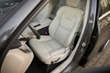 Volvo XC60 II Crossover T4 190KM 2019 SUPER KONFIGURACJA__ PIĘKNIE UTRZYMANY __JASNE SKÓRY, zdjęcie 26