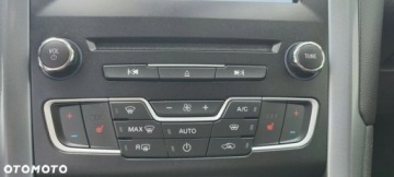 Ford Mondeo V Kombi 2.0 TDCi 150KM 2017 Ford Mondeo Ford Mondeo 2.0 TDCilakier fabrycznynowy rozrzadnowe hamulceop, zdjęcie 18