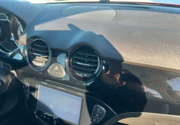 Opel Adam Hatchback 1.4 87KM 2014 Opel Adam Opel Adam 1.4 Black Jack SampS 1.4 Benzyna 87KM, zdjęcie 8