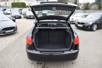 Audi A3 8P Hatchback 3d 2.0 FSI 150KM 2005 Audi A3 Sportback 8P 2.0 Benzyna, 5-Drzwi, Zarejestrowany, 150 KM, 6-Biego, zdjęcie 10