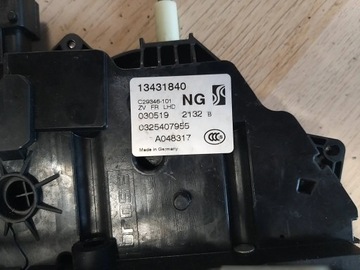 OPEL CORSA E 14-19 PRAVÝ PŘEDNÍ ZÁMEK DVEŘE 13431840 5