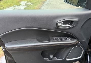 Jeep Compass II SUV Facelifting 1.3 GSE T4 150KM 2021 Jeep Compass 1,3 T 150KM NAVI Key-less Panorama FULL LED Skora Bezwypadkowy, zdjęcie 31