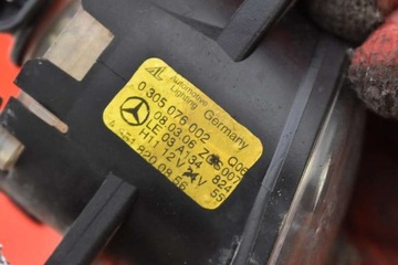 HALOGEN PRAVÝ PŘEDNÍ MERCEDES CLS C219 08R