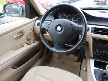 BMW Seria 3 E90-91-92-93 Limuzyna E90 316i 122KM 2010 BMW 3 316 i, Salon Polska, 1. Właściciel, Klima, zdjęcie 6