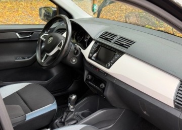 Skoda Fabia III Kombi 1.4 TDI 90KM 2015 Skoda Fabia 1.4 TDI Ambition, zdjęcie 4