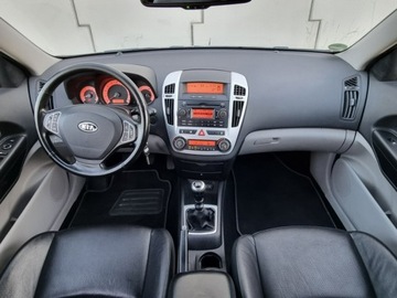 Kia Ceed I Hatchback 2.0 143KM 2008 Kia Cee&#039;d 2.0, zdjęcie 17