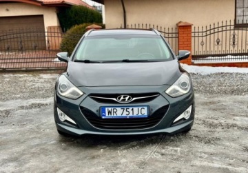Hyundai i40 Kombi 1.7 CRDi HIGH 136KM 2012 Hyundai i40 1.7 CRDI Navi PDC LED tempomat 1.7 Diesel 136KM, zdjęcie 4