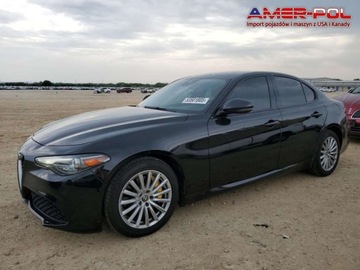 Alfa Romeo Giulia II Sedan 2.0 TBi 280KM 2018 Alfa Romeo Giulia Alfa Romeo Giulia Ti Sport AWD z 2018 roku od ubezpiecza