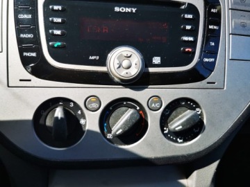 Ford Kuga II SUV 2.0 Duratorq TDCi 140KM 2012 FORD KUGA I 2.0 Duratorq TDCi 140KM, Manual,2 x Klucz, Hak, zdjęcie 15